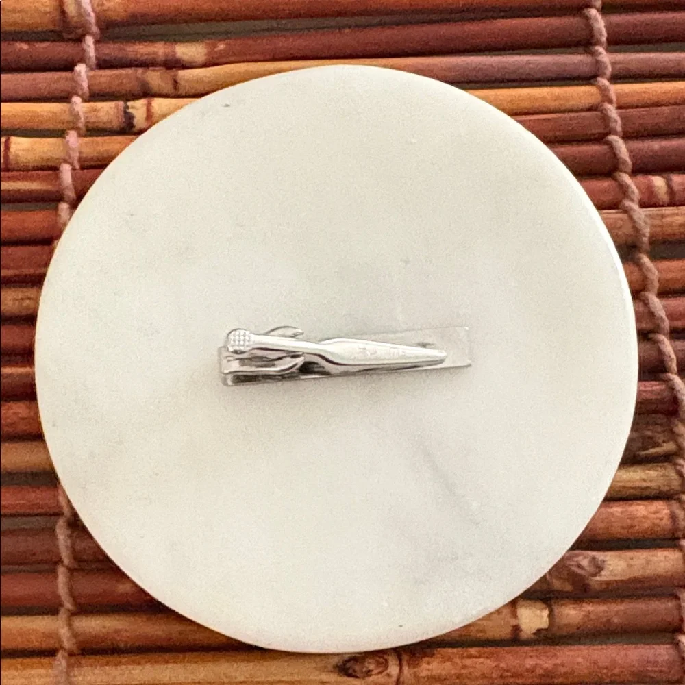 SWANK Classic Silver Tone Tie Bar